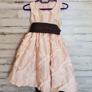 Beautiful Blush Pink Boutique Girl's Dress (3T)